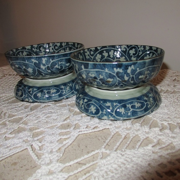 2 piece set Japanese handleless porcelain transfer ware set - Picture 2 of 9